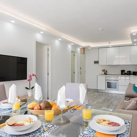 M1C Brand New Apartment, Free Wi-Fi,Community Pool * Arona (Tenerife)