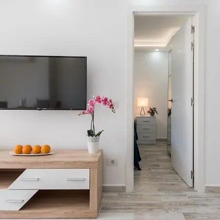 M1C Brand New Apartment, Free Wi-Fi,Community Pool Apartment Arona (Tenerife)