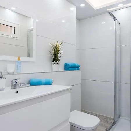 M1C Brand New Apartment, Free Wi-Fi,Community Pool * Arona (Tenerife)